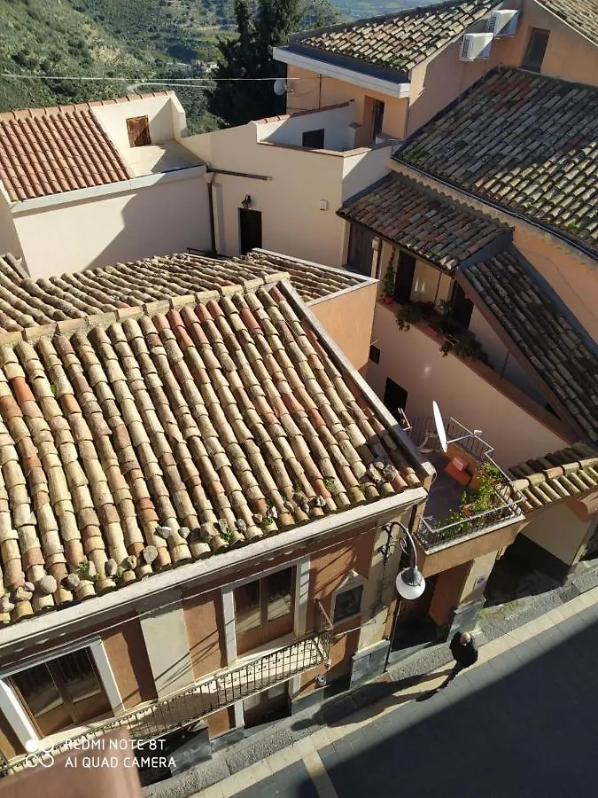 La Sartoria Villa Centuripe 0*,